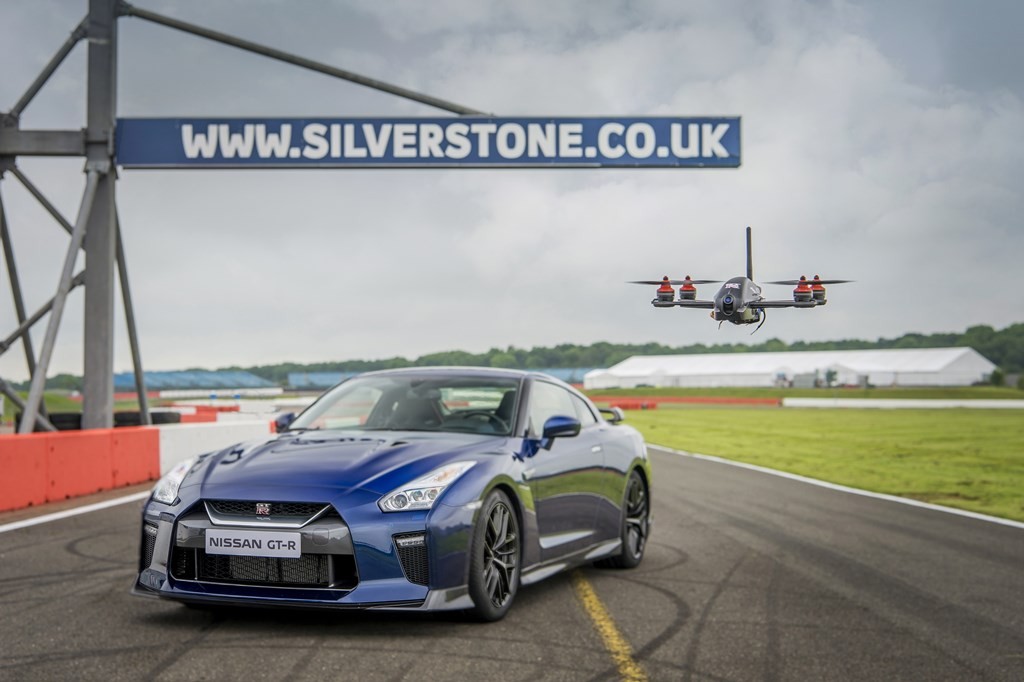 nissan gtr drone (3)